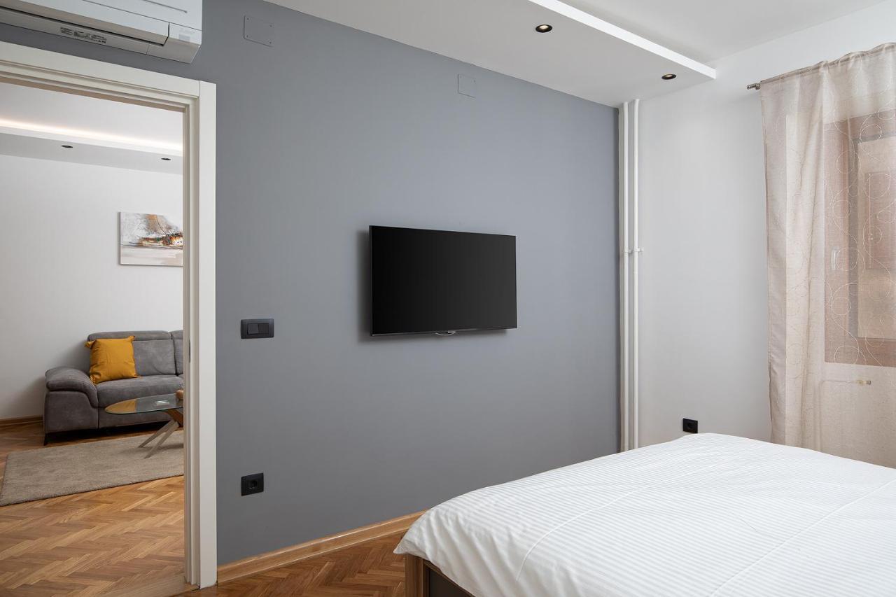 Sena Luxury Apartments Πούλα Εξωτερικό φωτογραφία